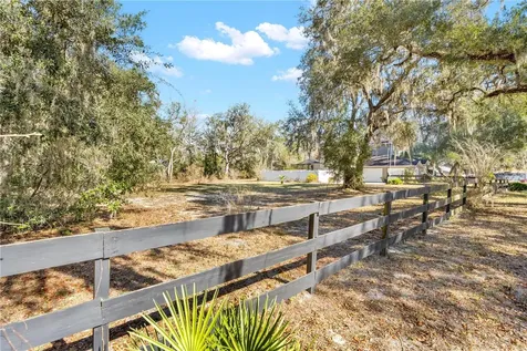 Shorewood Drive Dade City FL 33523