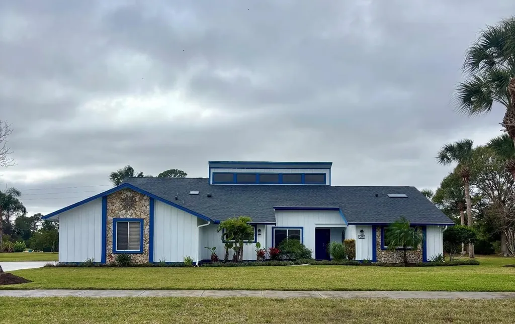 757 Pelican Bay Drive Daytona Beach FL 32119