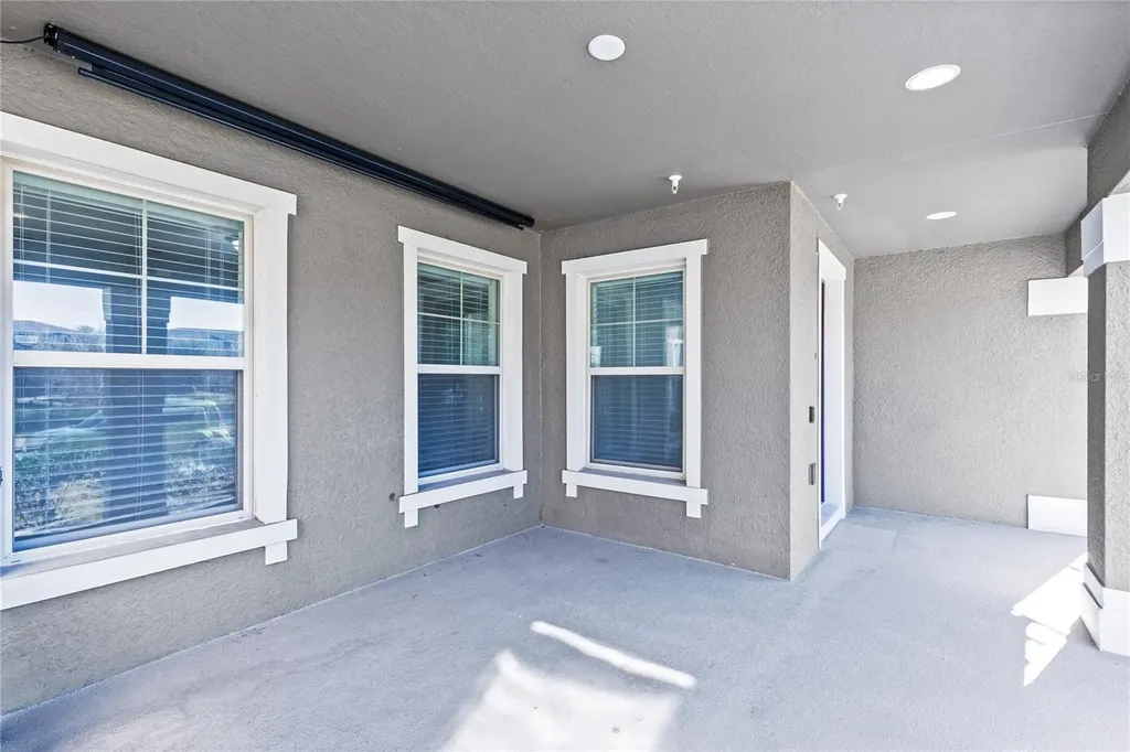 10033 Town Lake Drive Orlando FL 32832