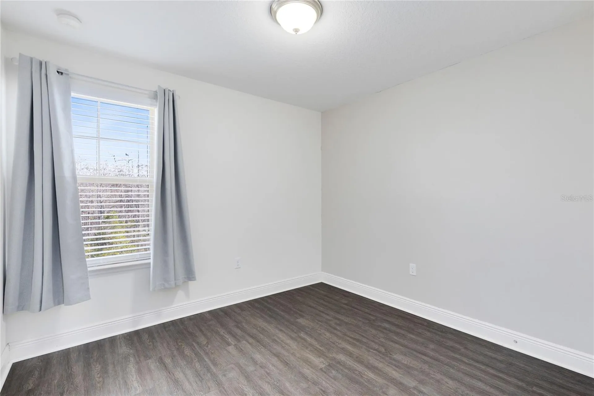 10033 Town Lake Drive Orlando FL 32832