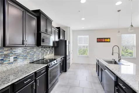 10033 Town Lake Drive Orlando FL 32832