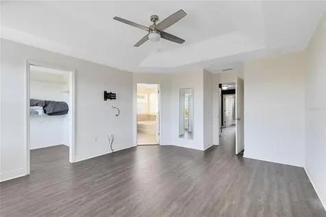 10033 Town Lake Drive Orlando FL 32832