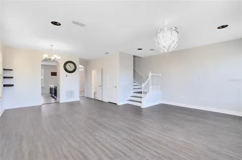 10033 Town Lake Drive Orlando FL 32832