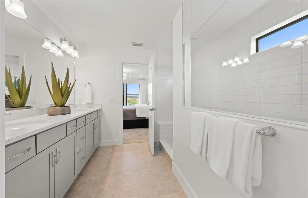 833 Balleby Trail Bradenton FL 34212