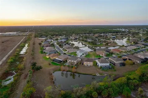 2724 Suncoast Lakes Boulevard Punta Gorda FL 33980