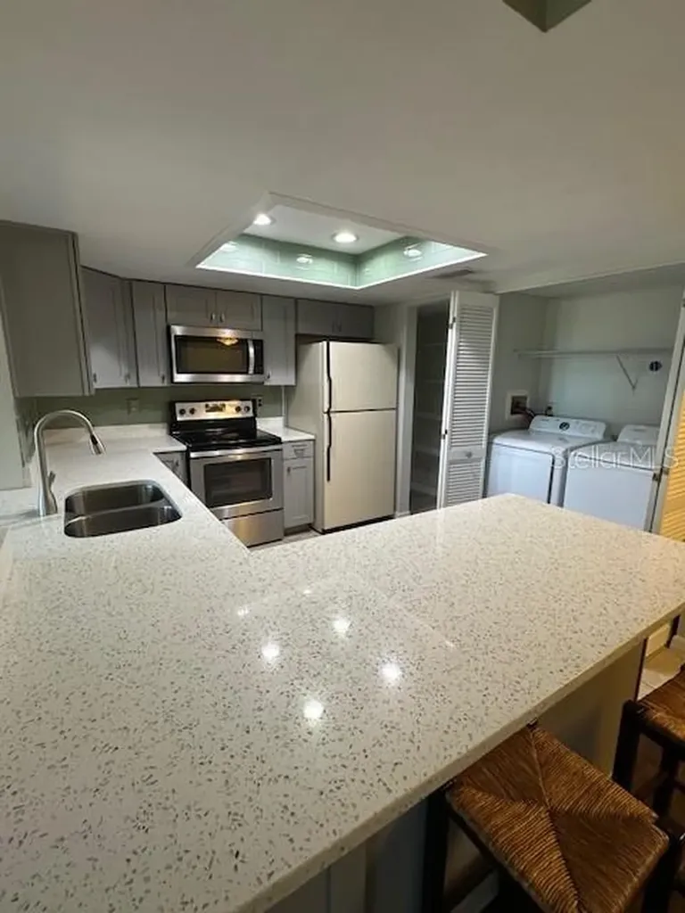 2683 Sabal Springs Circle Clearwater FL 33761