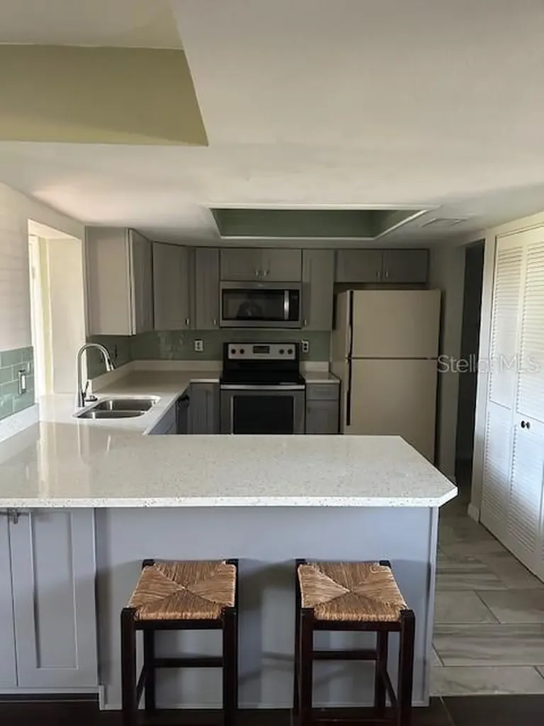 2683 Sabal Springs Circle Clearwater FL 33761
