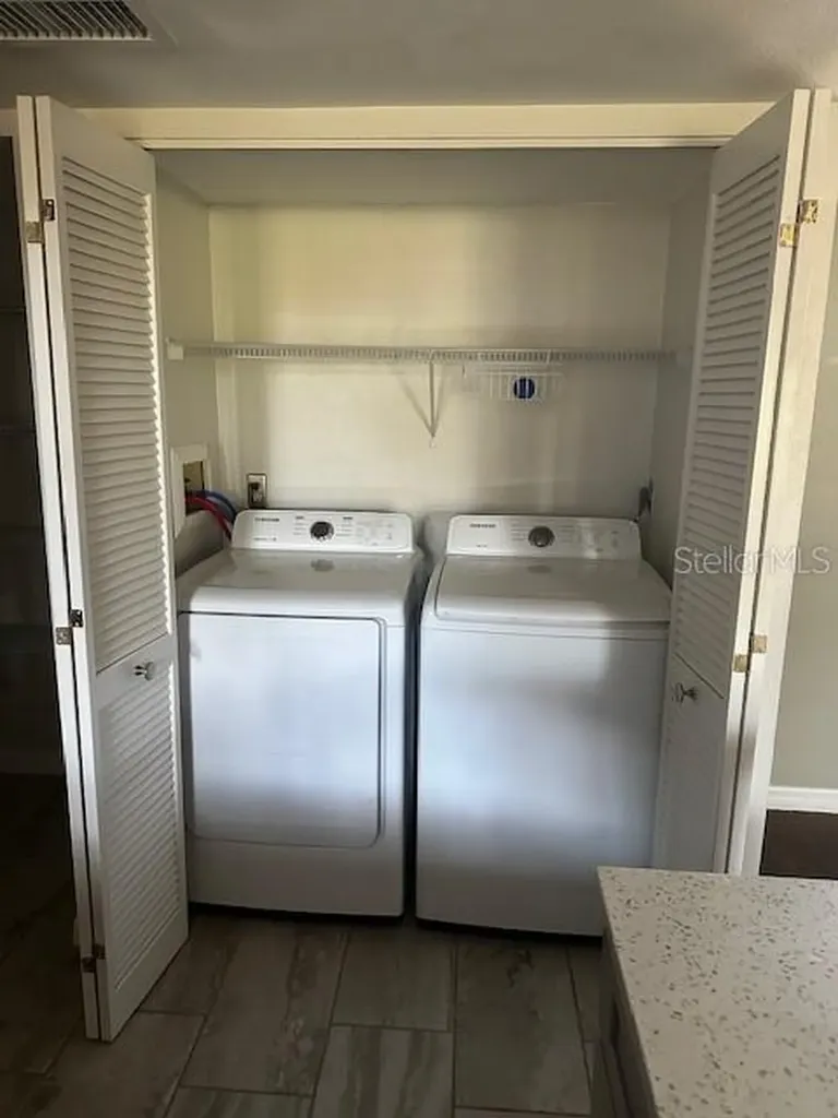 2683 Sabal Springs Circle Clearwater FL 33761