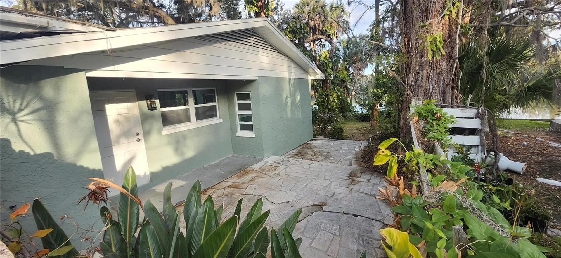 3606 River Grove Drive Tampa FL 33610