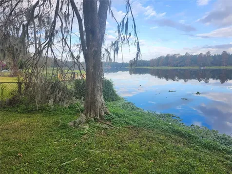 3606 River Grove Drive Tampa FL 33610