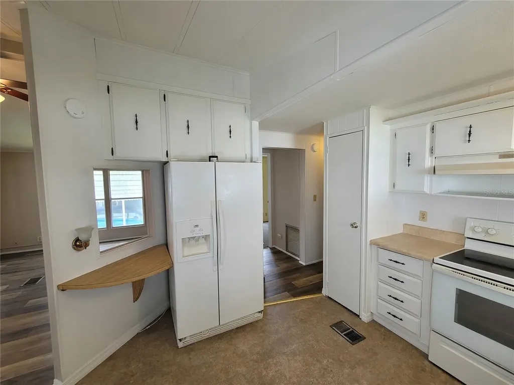 7209 El Meyers Street Zephyrhills FL 33541