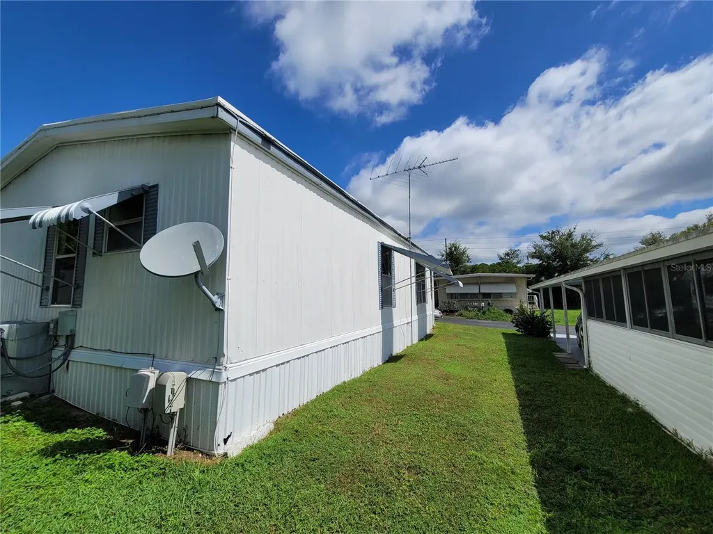 7209 El Meyers Street Zephyrhills FL 33541