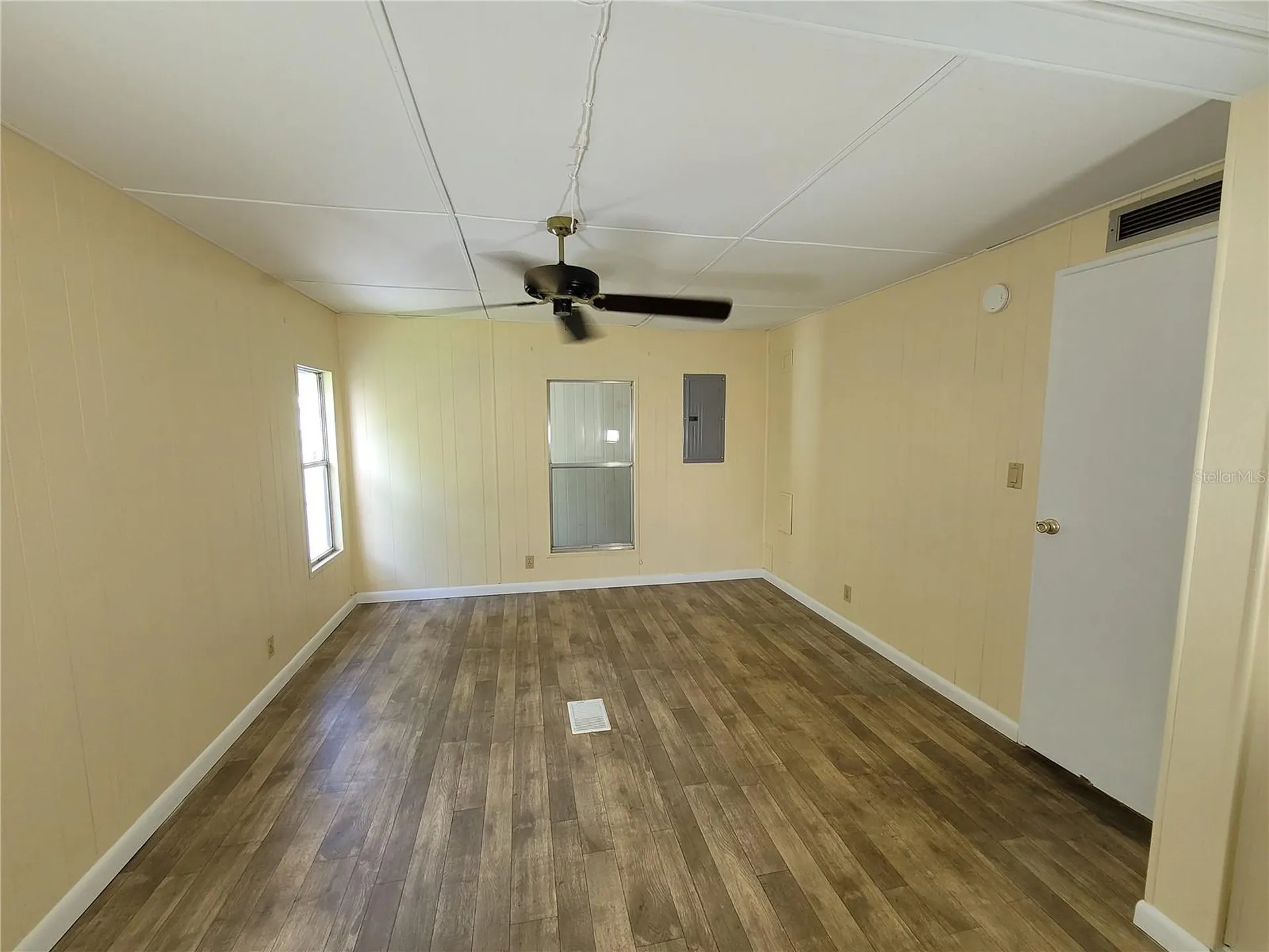 7209 El Meyers Street Zephyrhills FL 33541