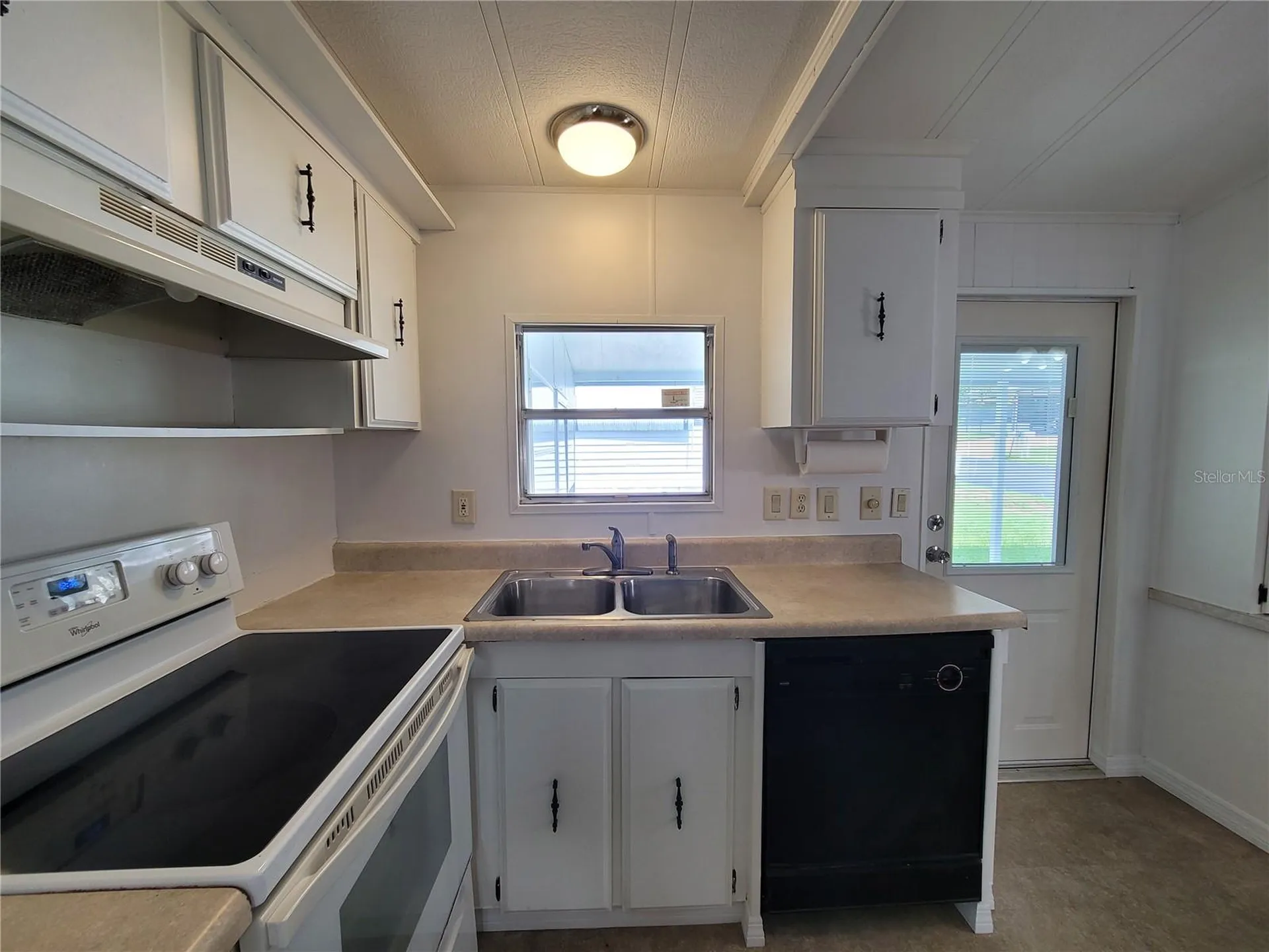 7209 El Meyers Street Zephyrhills FL 33541