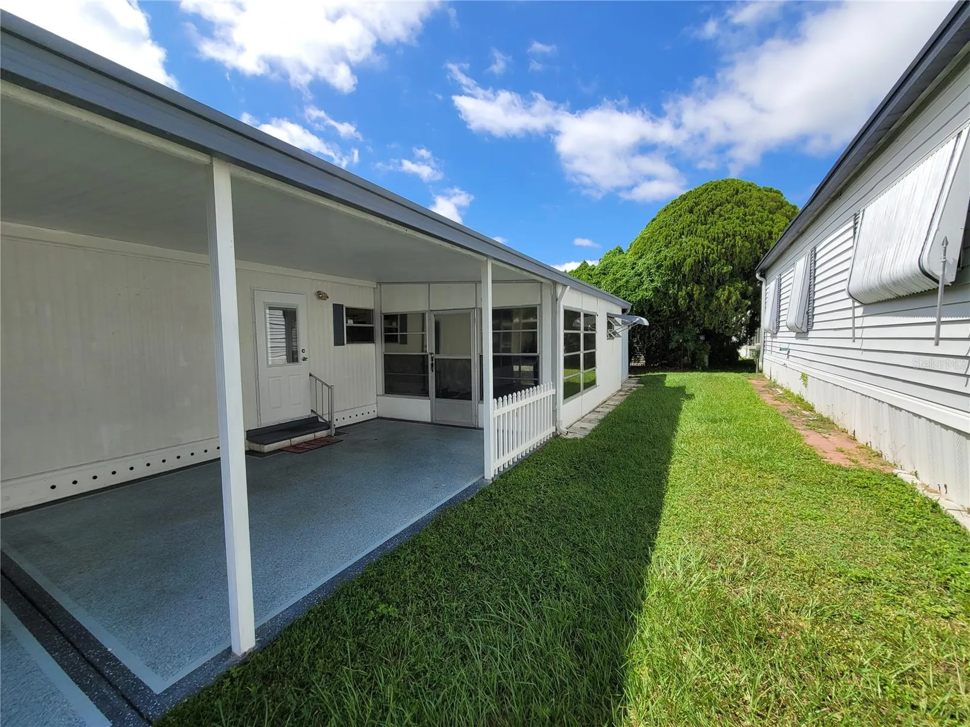 7209 El Meyers Street Zephyrhills FL 33541