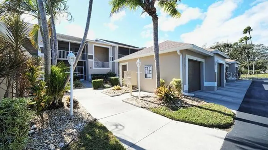 9601 Castle Point Drive Sarasota FL 34238