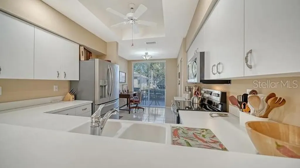 9601 Castle Point Drive Sarasota FL 34238