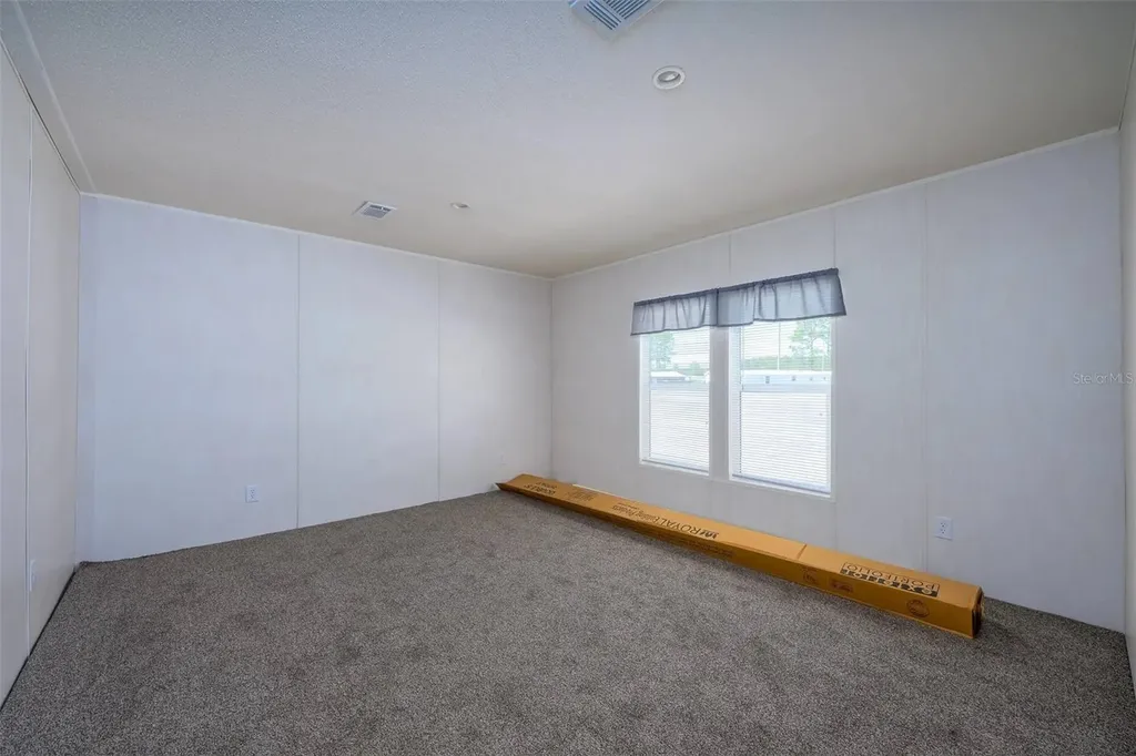 1041 NE County Road 125 Lawtey FL 32058