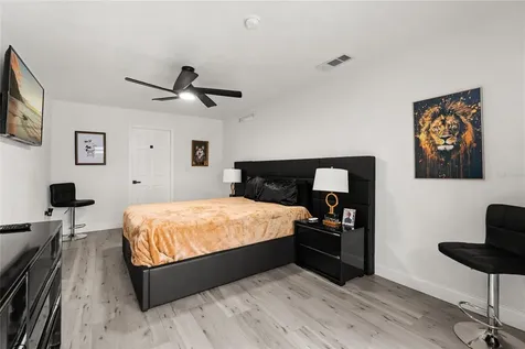 5701 Tarawood Drive Orlando FL 32819