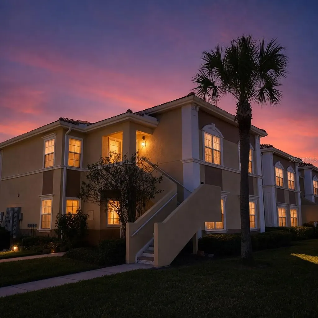 1040 Villagio Circle Sarasota FL 34237