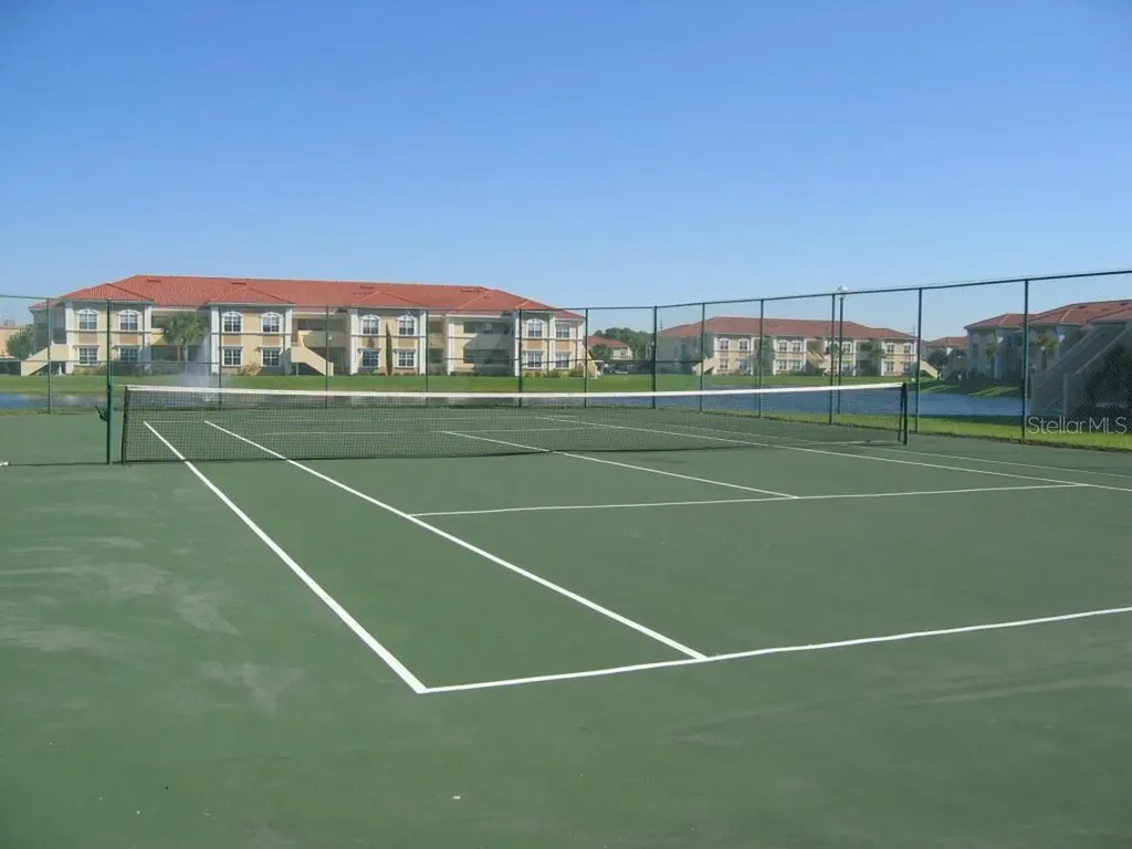1040 Villagio Circle Sarasota FL 34237