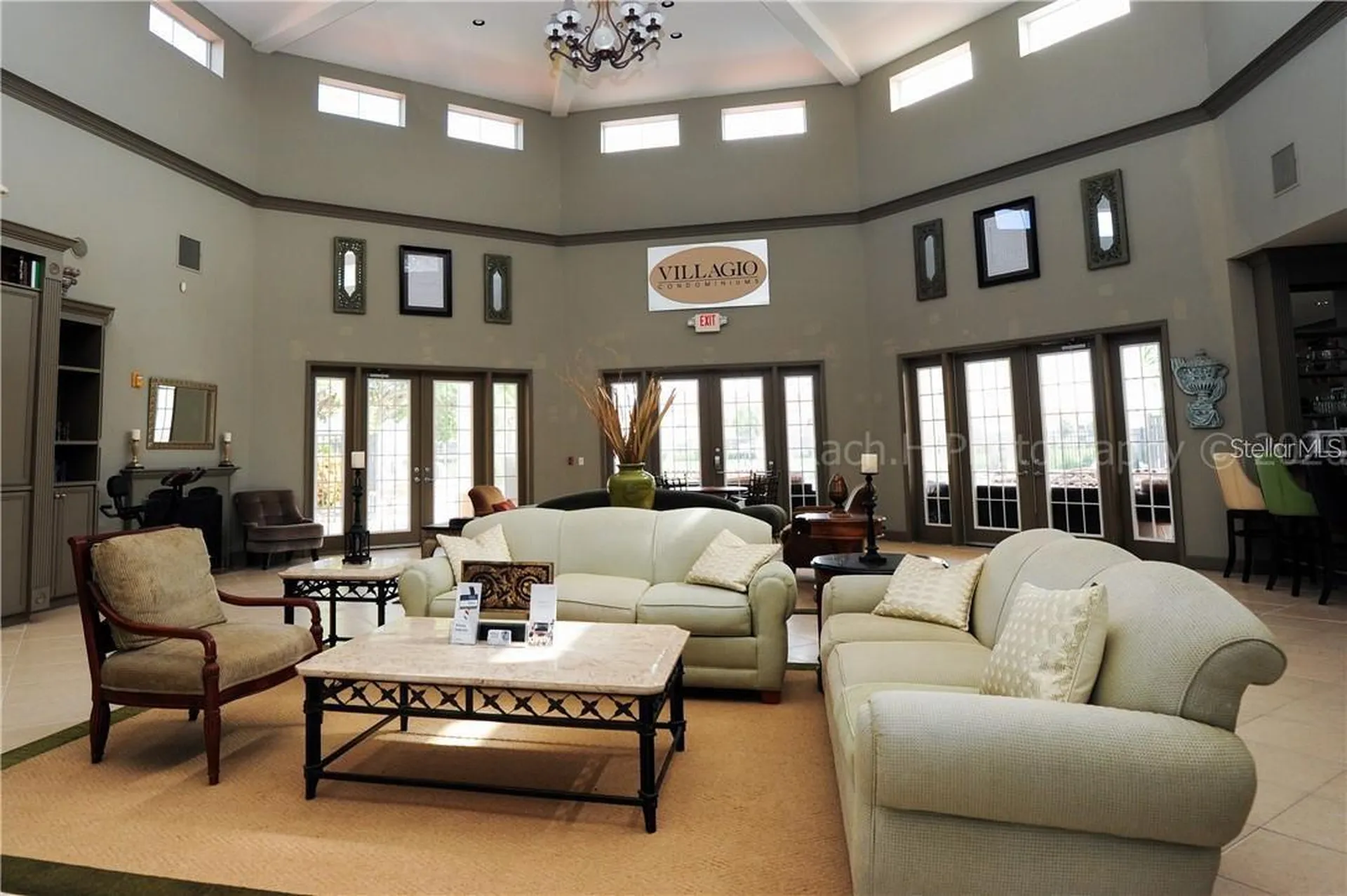1040 Villagio Circle Sarasota FL 34237