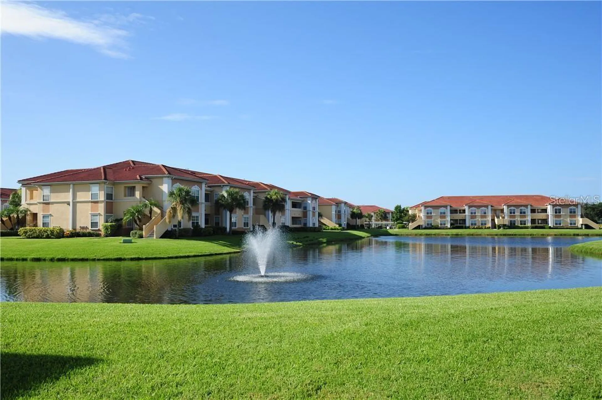1040 Villagio Circle Sarasota FL 34237