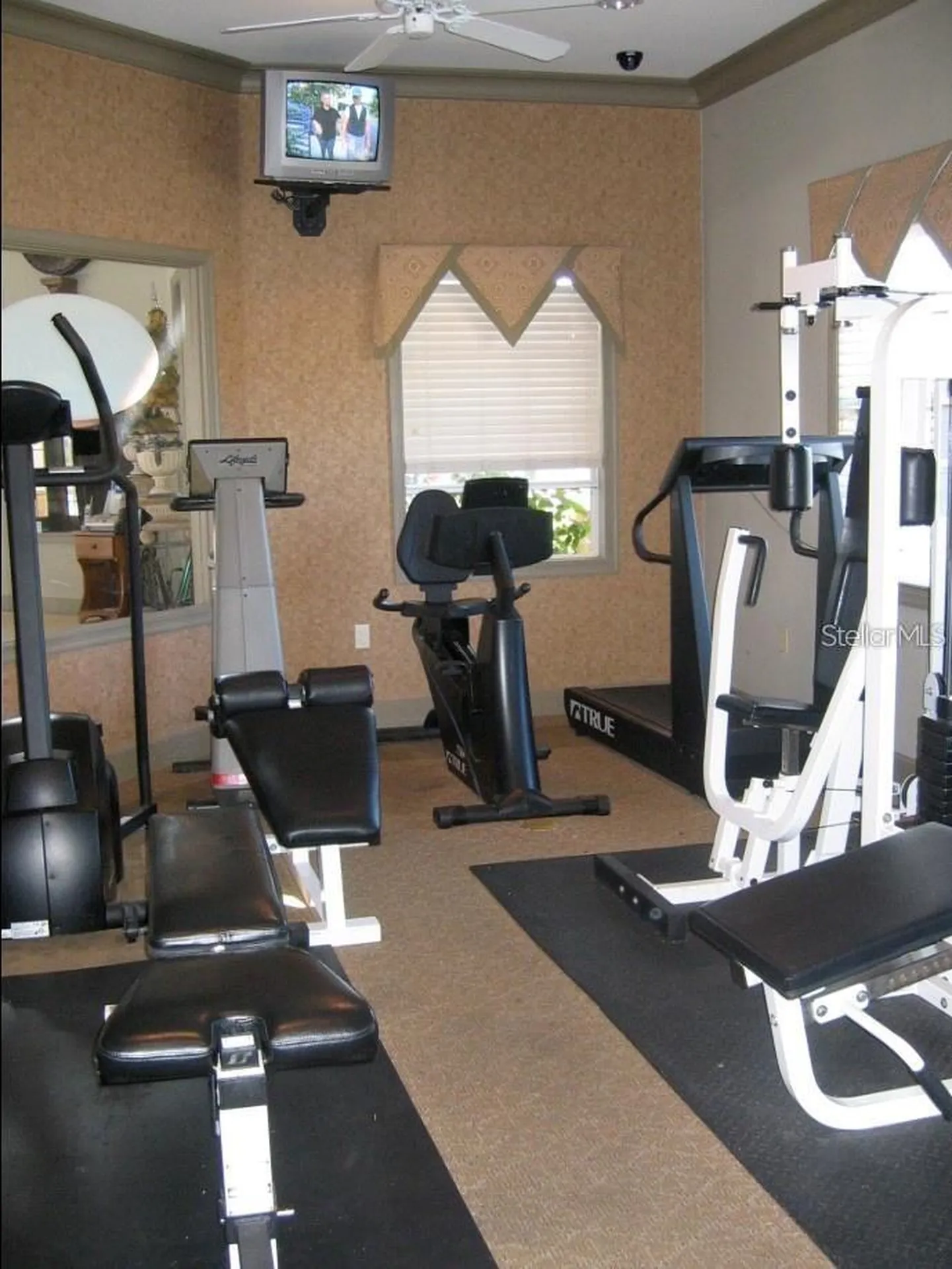1040 Villagio Circle Sarasota FL 34237