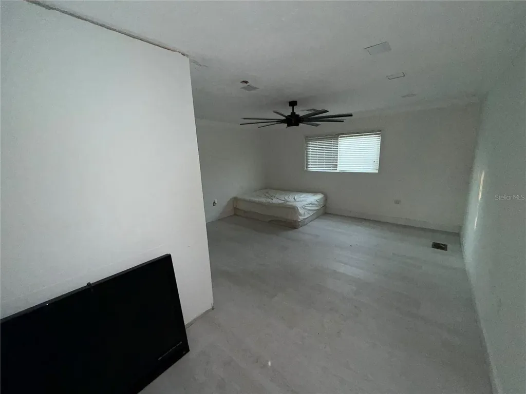 2559 Rainbow Drive Fort Pierce FL 34981