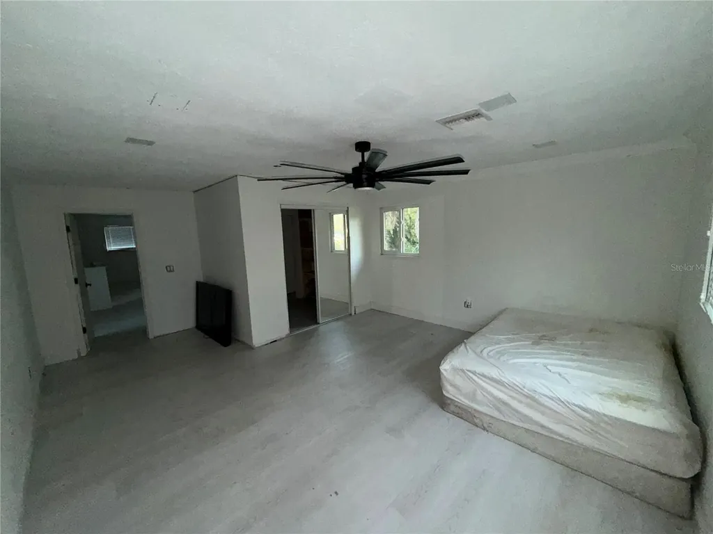 2559 Rainbow Drive Fort Pierce FL 34981