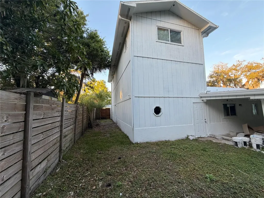 2559 Rainbow Drive Fort Pierce FL 34981