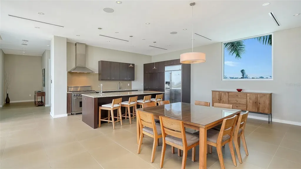 160 Whittier Drive Sarasota FL 34236