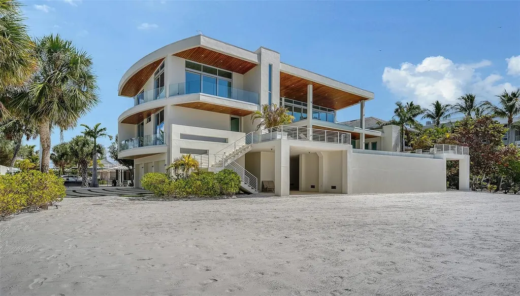 160 Whittier Drive Sarasota FL 34236