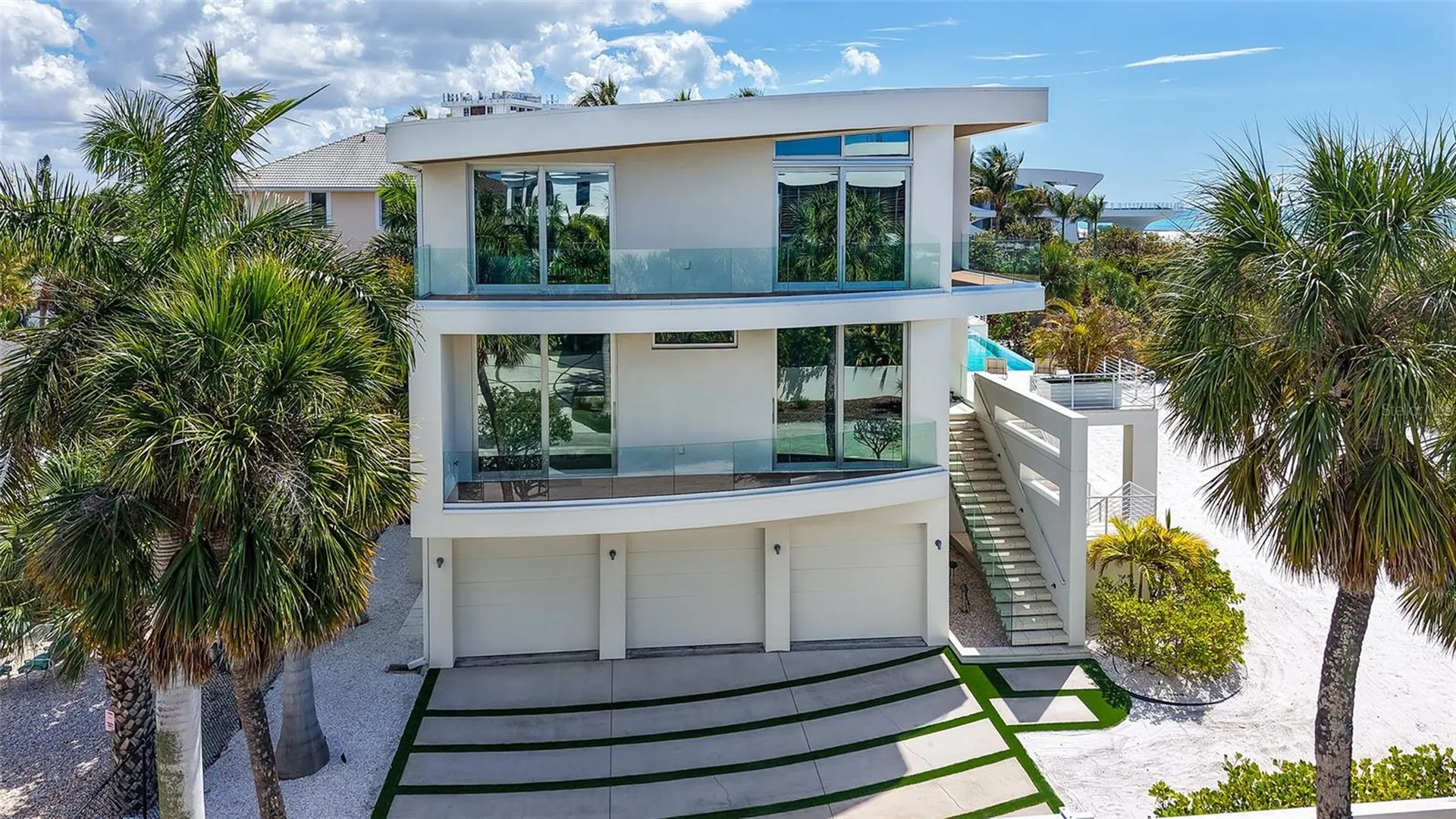 160 Whittier Drive Sarasota FL 34236