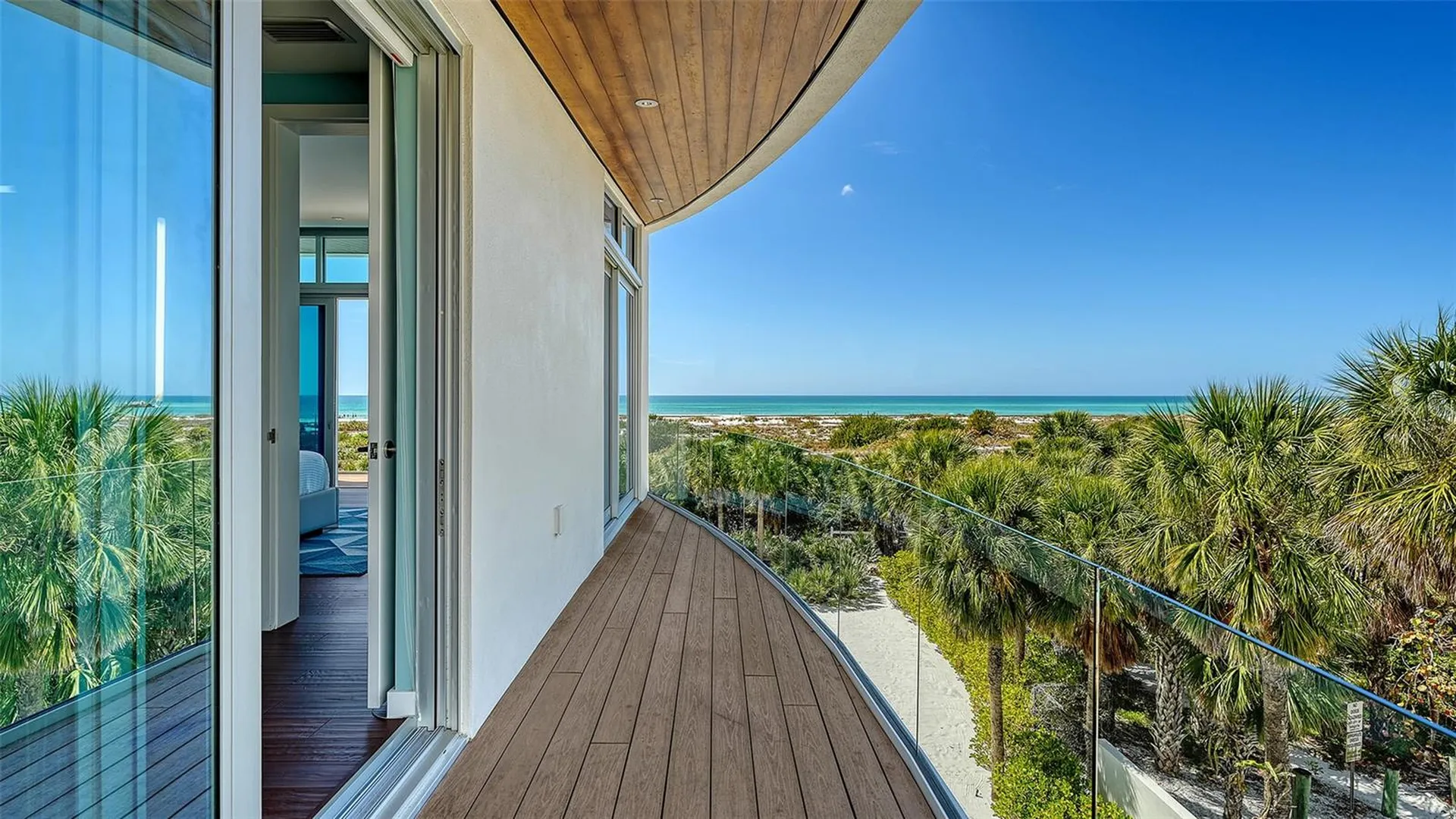 160 Whittier Drive Sarasota FL 34236