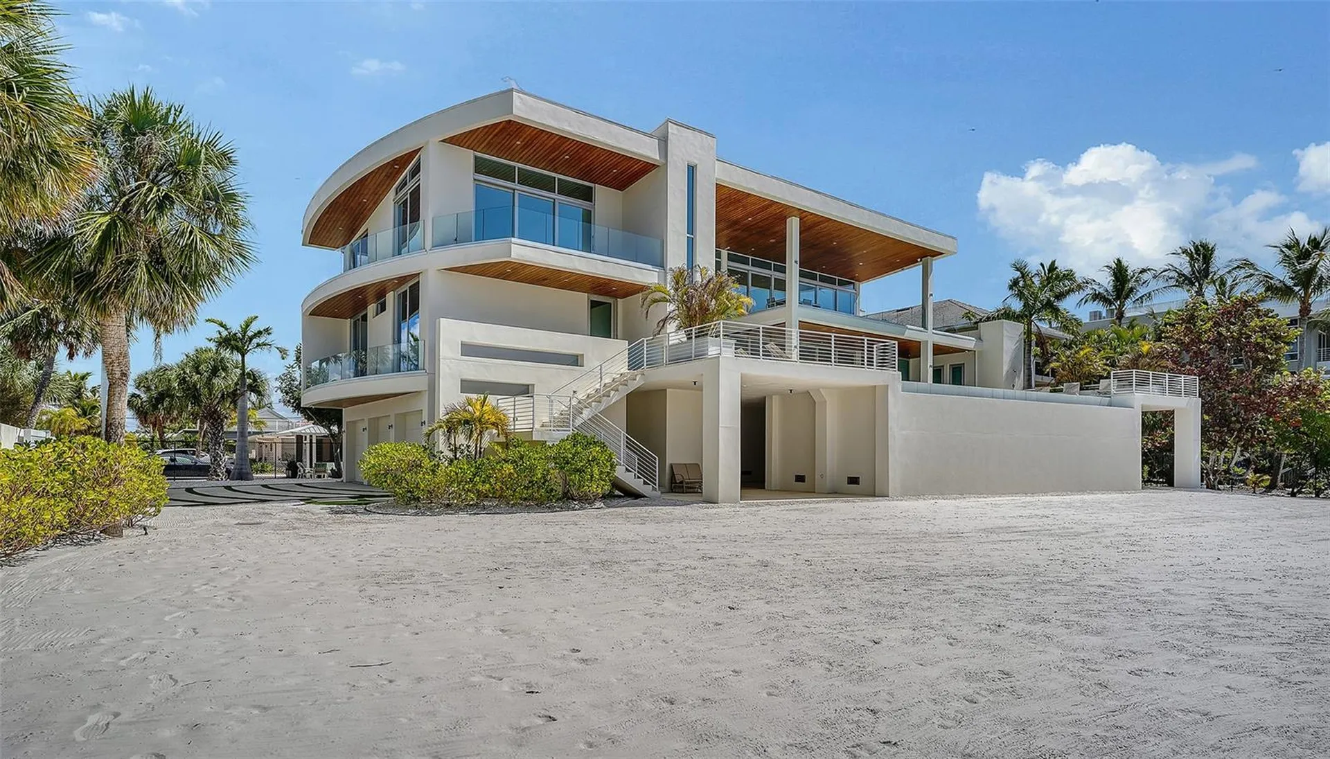 160 Whittier Drive Sarasota FL 34236