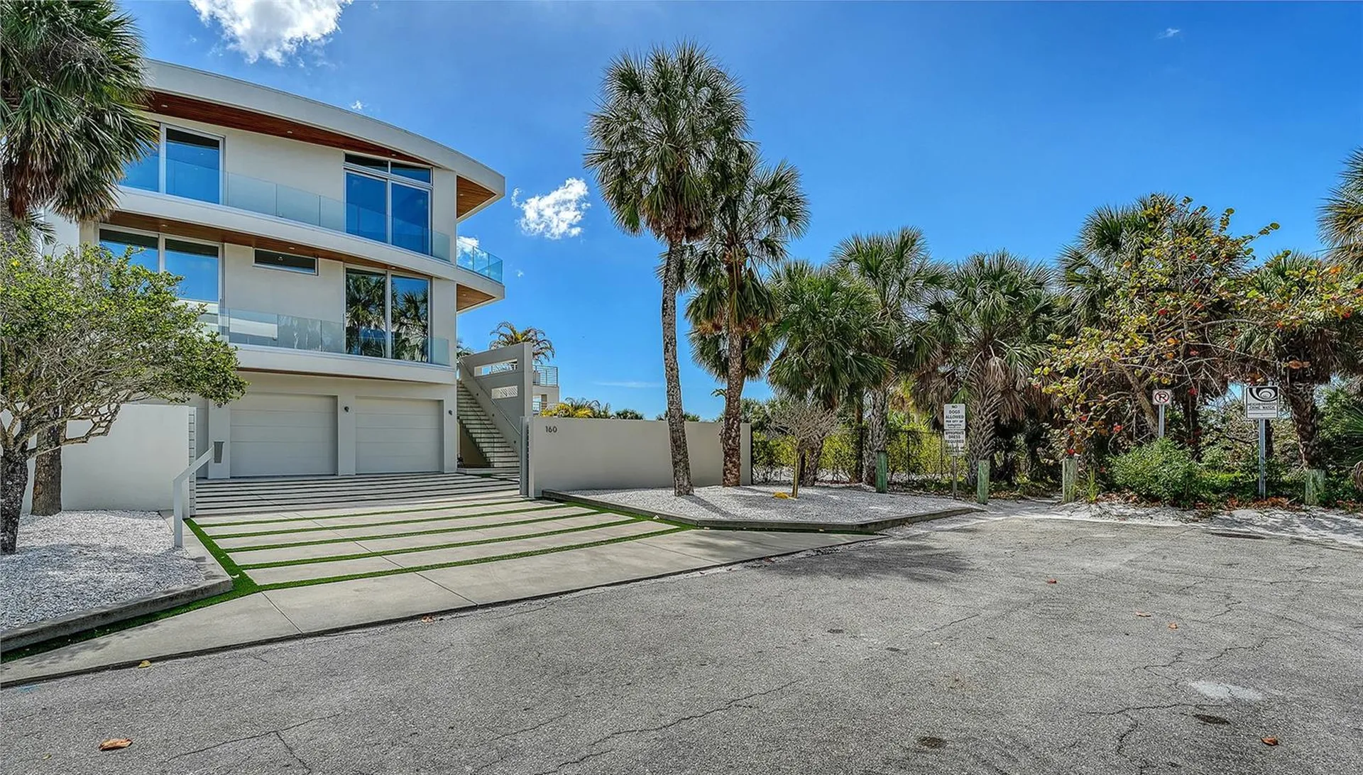 160 Whittier Drive Sarasota FL 34236