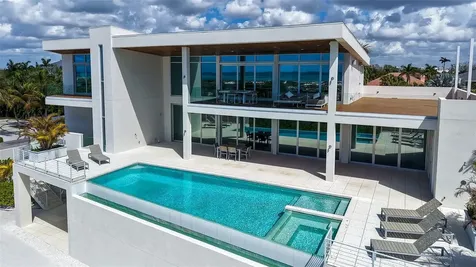 160 Whittier Drive Sarasota FL 34236