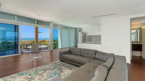 160 Whittier Drive Sarasota FL 34236
