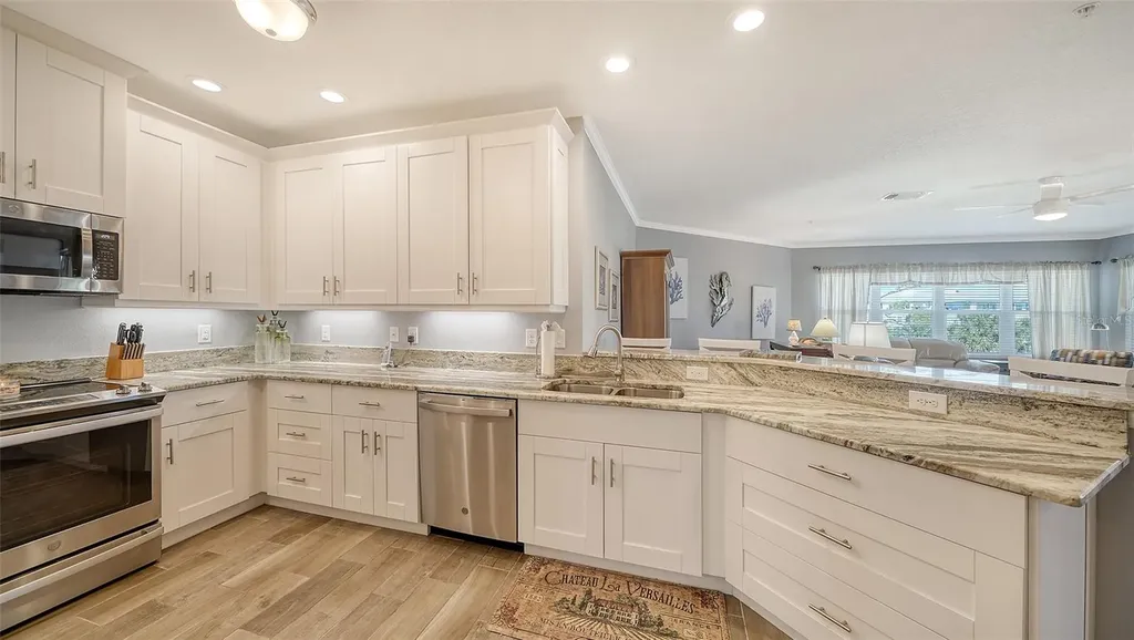 7910 34th Avenue W Bradenton FL 34209