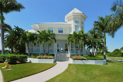 7910 34th Avenue W Bradenton FL 34209