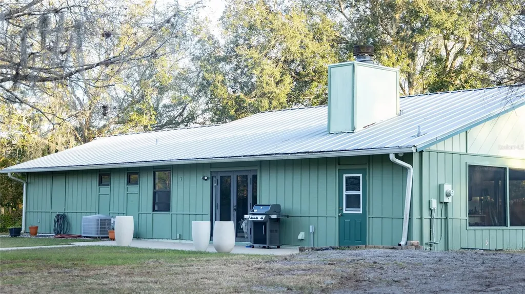 32801 Hwy 441 N Okeechobee FL 34972