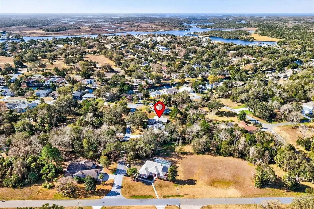 4800 S Wood Way Homosassa FL 34448