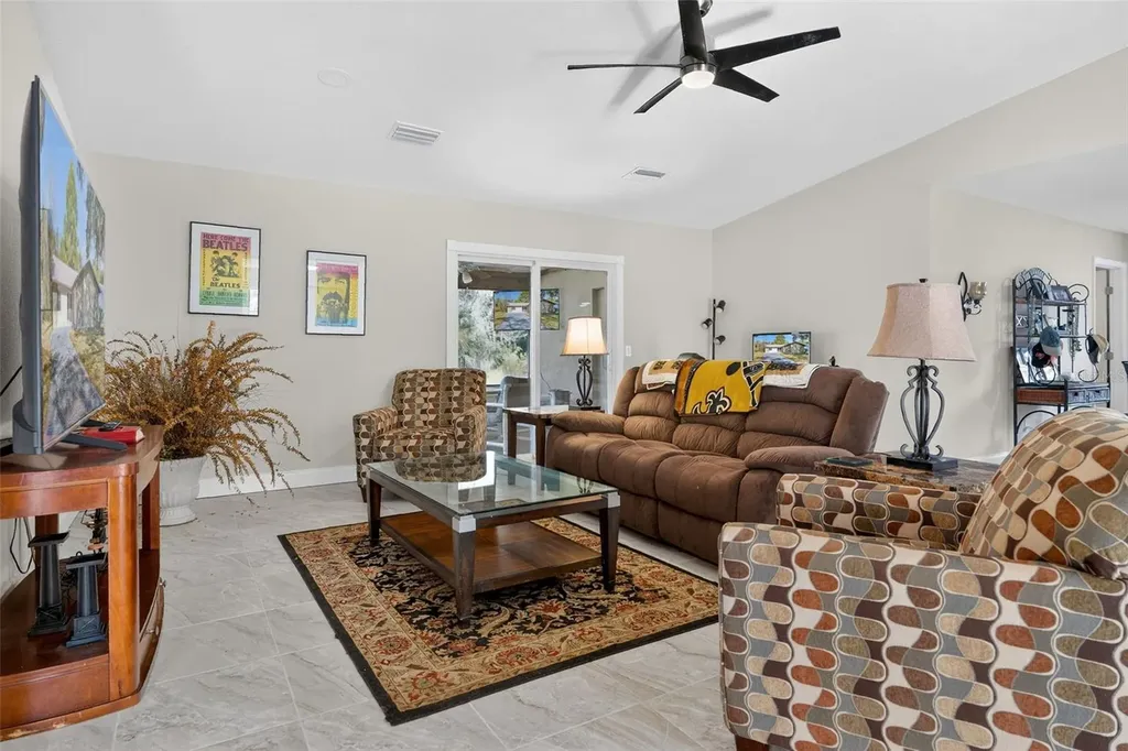 4800 S Wood Way Homosassa FL 34448