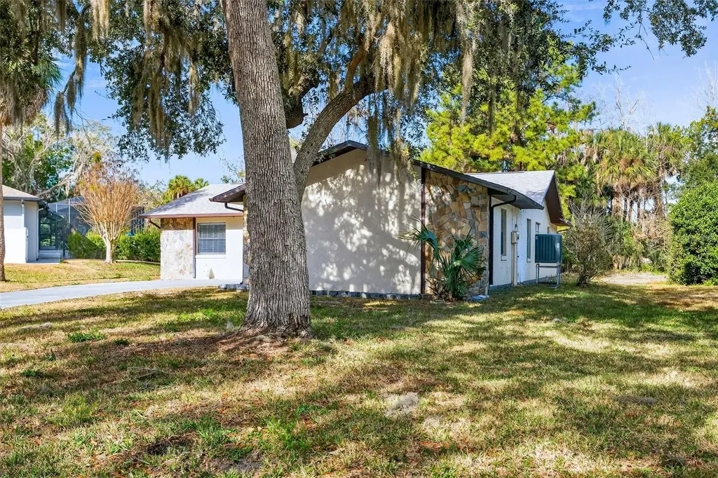 4800 S Wood Way Homosassa FL 34448