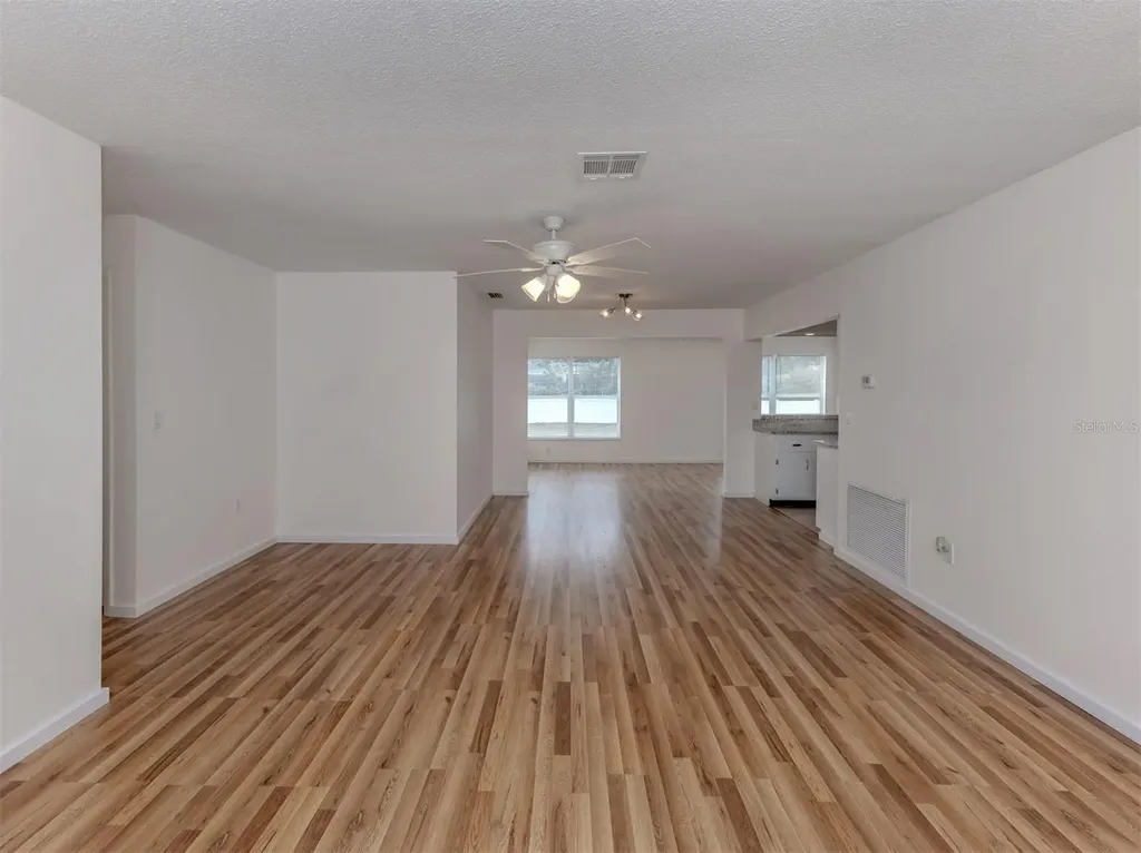 1215 Mango Avenue Venice FL 34285