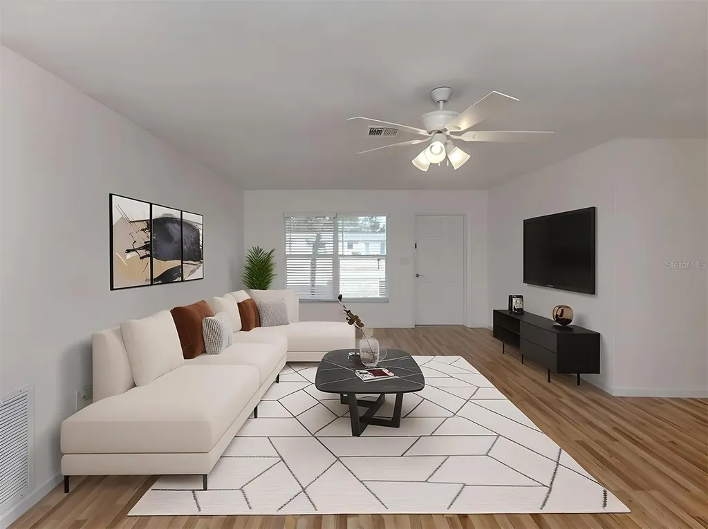 1215 Mango Avenue Venice FL 34285