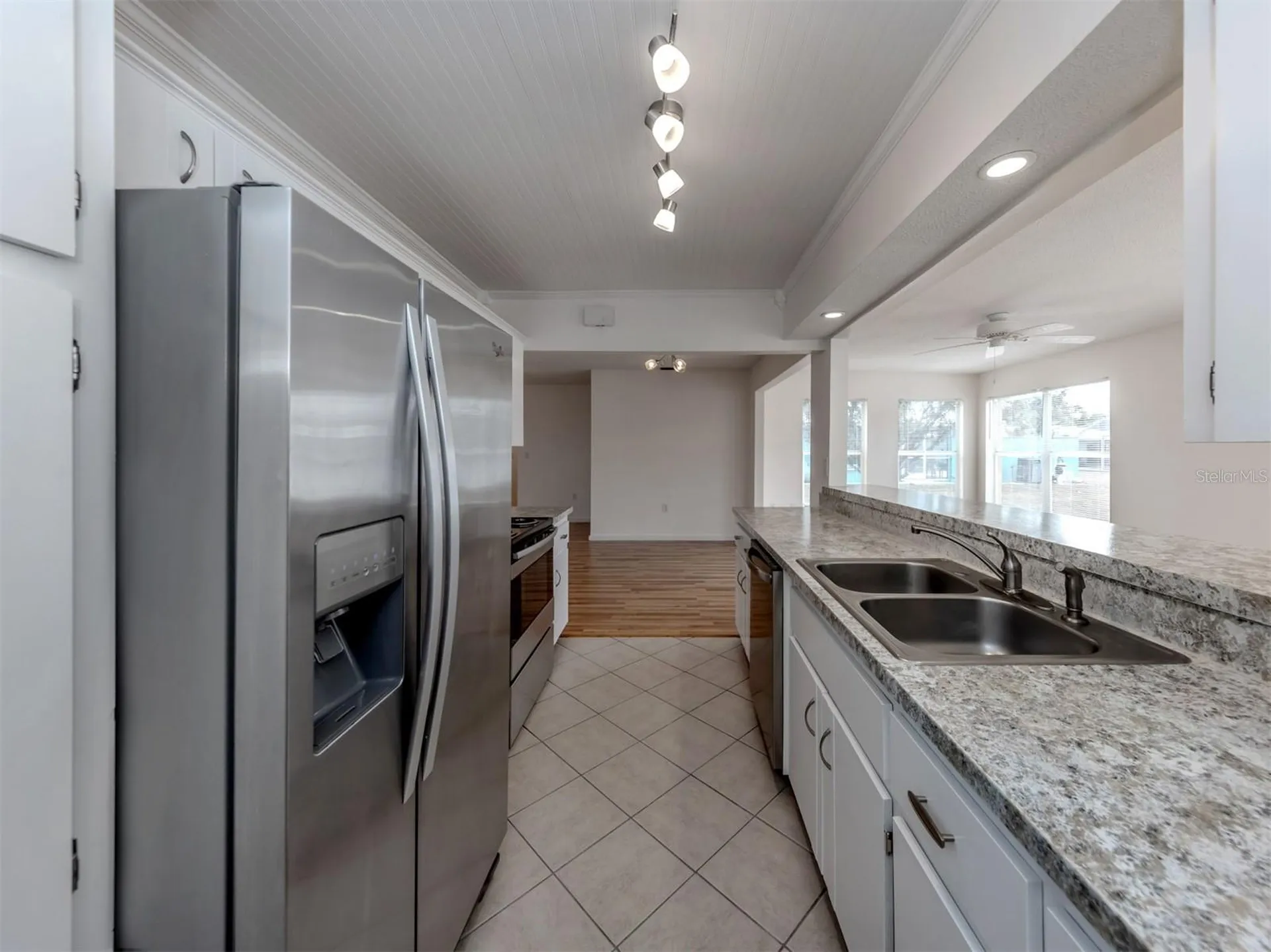 1215 Mango Avenue Venice FL 34285