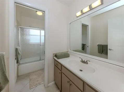 1215 Mango Avenue Venice FL 34285