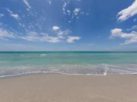 1215 Mango Avenue Venice FL 34285